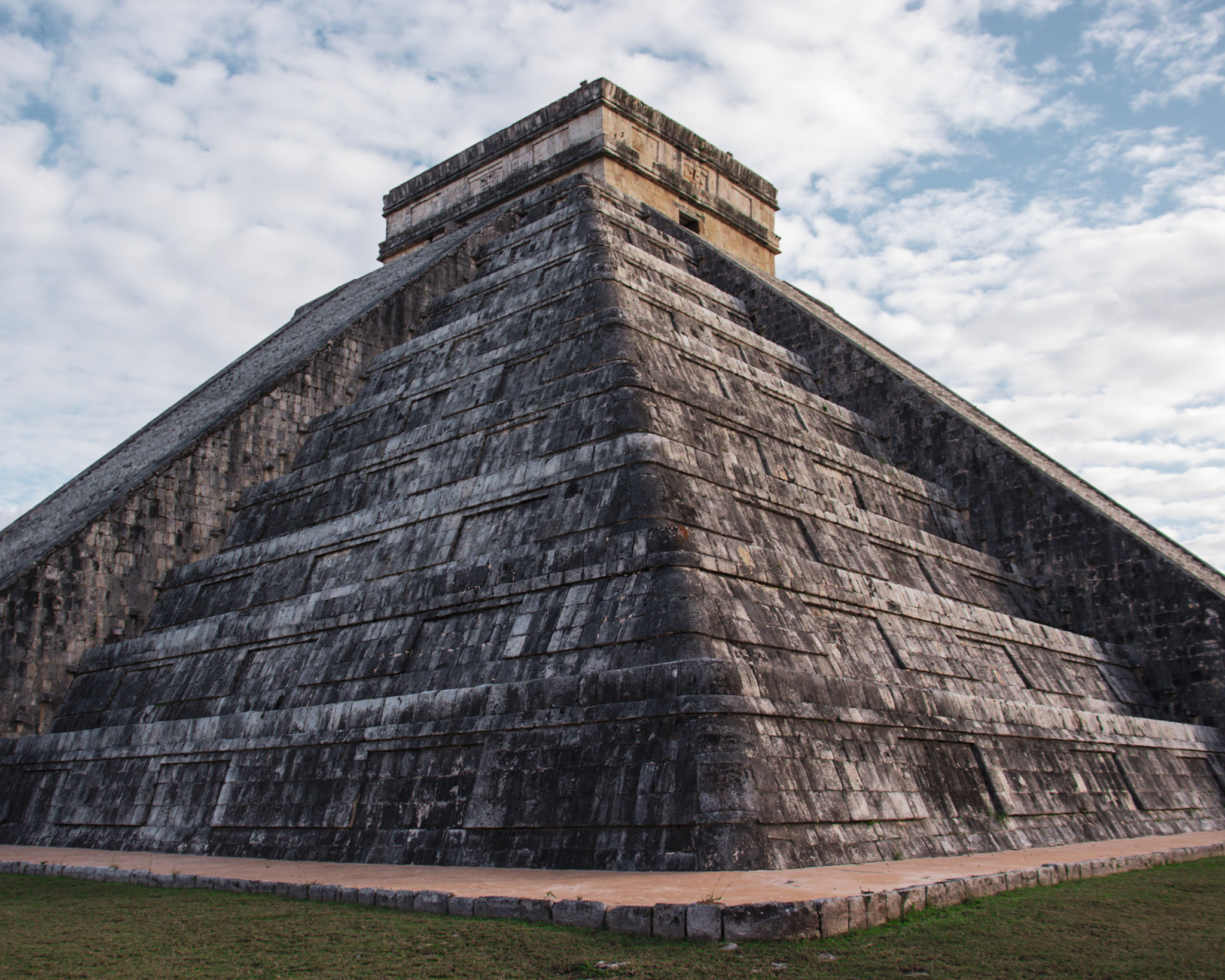 Great pyramid Chichen Itza